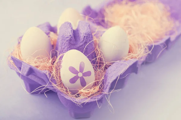 Pastel y coloridos huevos de Pascua — Foto de Stock