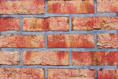 Doku doğal tuğla. Malzemeler karşı karşıya