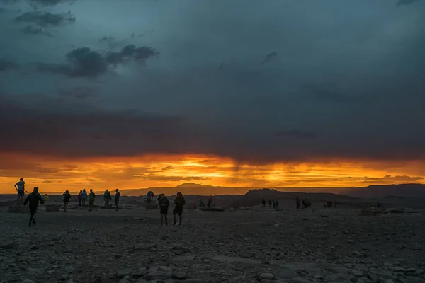 Gyönyörű naplemente, a Hold völgyében, Atacama sivatag, Chile — Stock Fotó