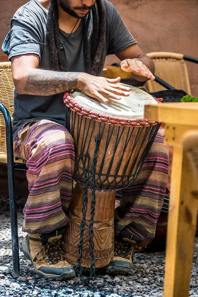 Şili, San Pedro de Atacama. Sokak müzisyenleri