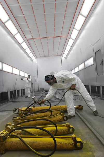 Atölye metal boyama için