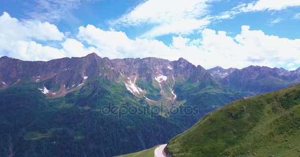 Wunderschönes Luftpanorama der Schweizer Alpen — Stockvideo