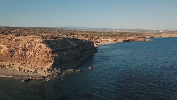 Красивый вид на море с воздуха — стоковое видео