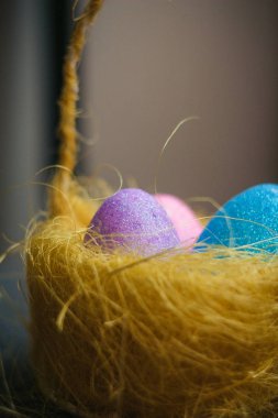 Paskalya için renkli yumurtalar