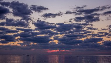 Finlandiya Körfezi (Leningrad region yaz sunset)