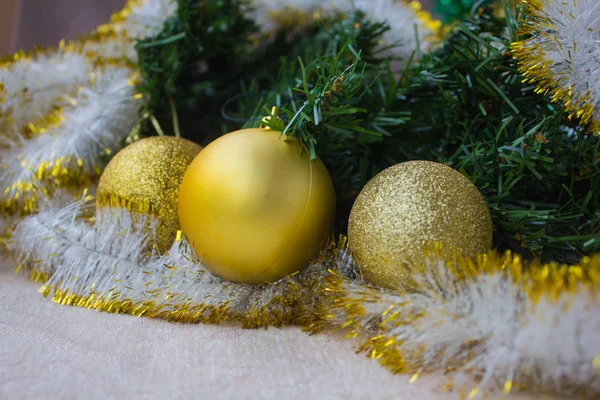 Weihnachtskugeln für einen Baum — Stockfoto