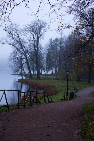 Finales Octubre Niebla Mañana Ciudad Gatchina Región Leningrado — Foto de Stock