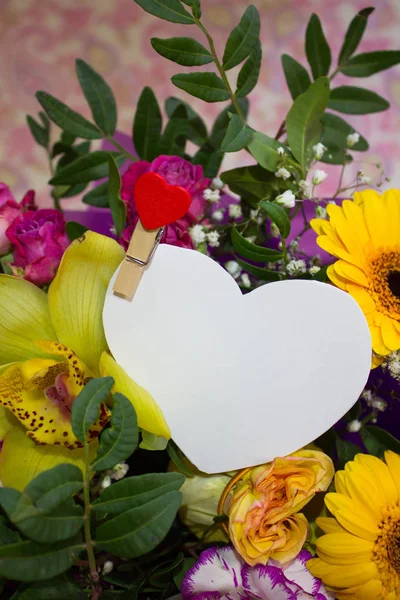 Bouquet Fiori Con San Valentino Carta — Foto Stock