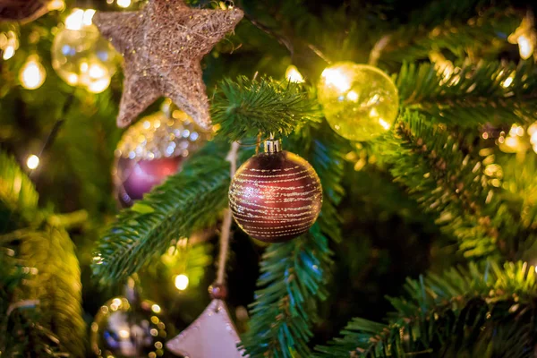 Kerstboom Decoraties Kerstboom Speelgoed Een Kerstboom — Stockfoto