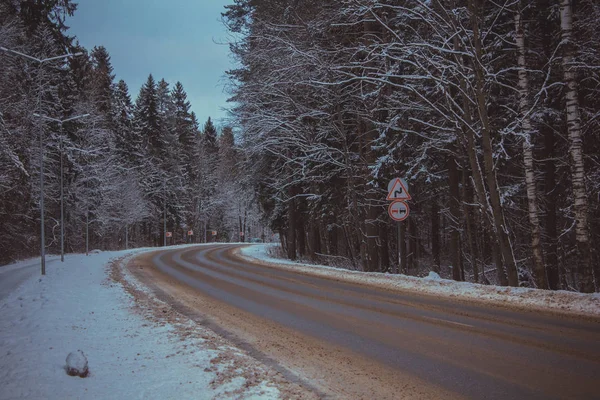 Cesta Roadswinter Mrazivý Zimní Mrazivý Den — Stock fotografie