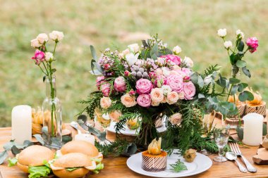 masa süslemeleri düğün için güzel tasarım