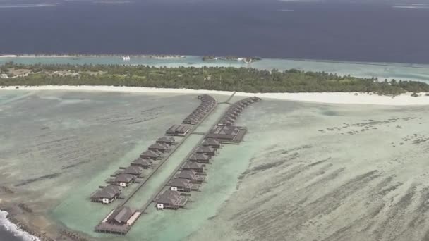 Ilhas em Maldivas a partir de vista aérea — Vídeo de Stock