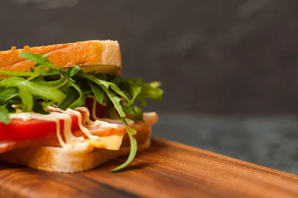 Very Tasty Big Sandwich Ham Balyk Arugula Cheese Tomatoes Mayonnaise — Stock Photo, Image