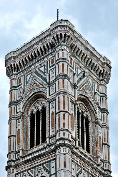 Tårnet ved Kuppelen Santa Maria Del Fiore – stockfoto