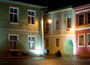 Boş Ortaçağ Caddesi