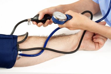 Doktor kan basıncının izlenmesi