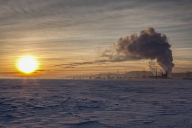 Schinveld, Idaho karlı alan on Sunset.