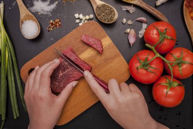 yemek hazırlama.