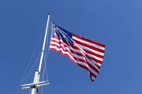 Fort McHenry replica 1812 flag. — Stock Photo, Image