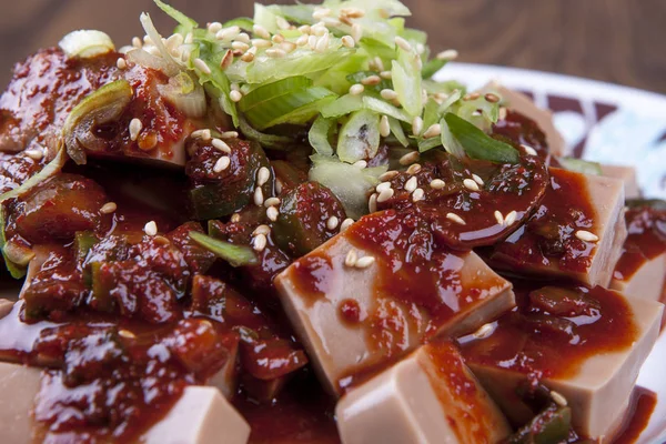 Kore meşe palamudundan yapılan garnitür.