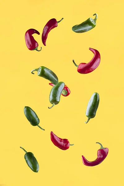 Red and green jalapeno peppers . — Stock Photo, Image