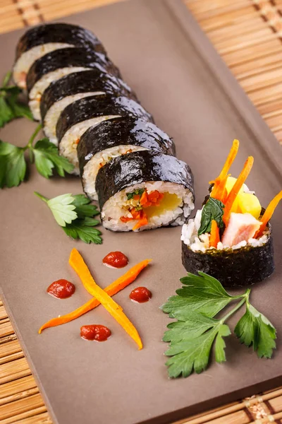 Korean snack called kimbap. — Stock Photo, Image