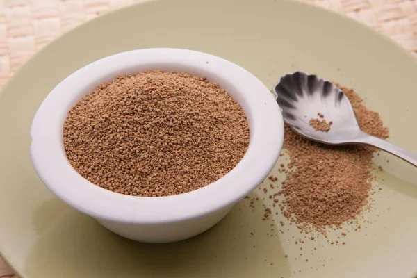 Bowl full of Sucanat sugar. — Stock Photo, Image