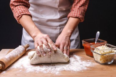 Kneading the dough, 