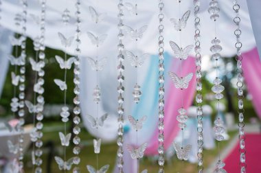 arka plan kristal kelebek