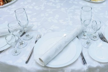 Temiz tabak, gözlük