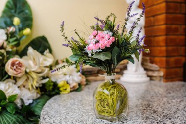 güzel beyaz pembe güller