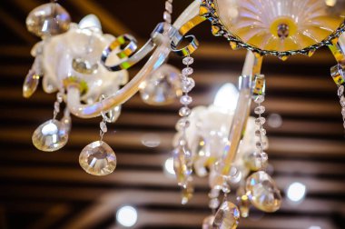 Crystal elmas avize lamba yakın çekim 