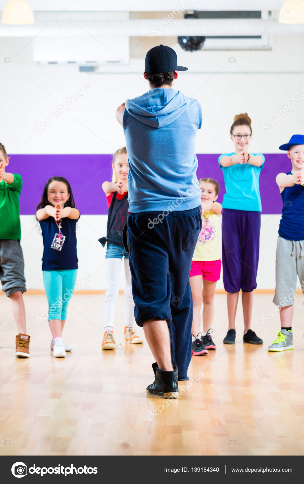 LEZIONI DI ZUMBA FITNESS GRATIS SCARICA