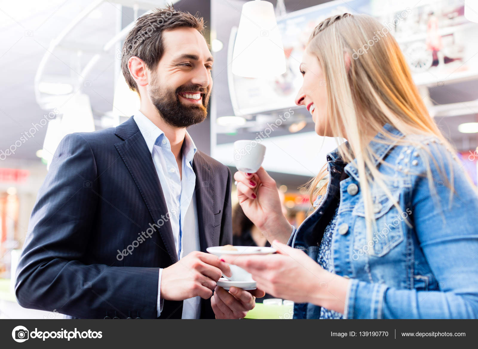 dating o flirteo