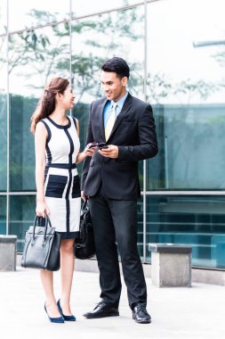 Asya iş çift işe yarayacak