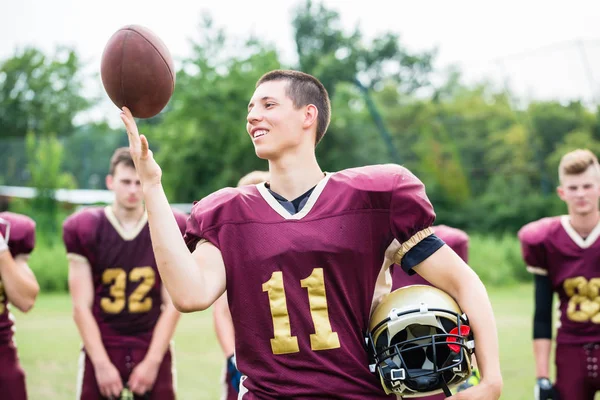 Player showing trick with ball — Stock Photo, Image