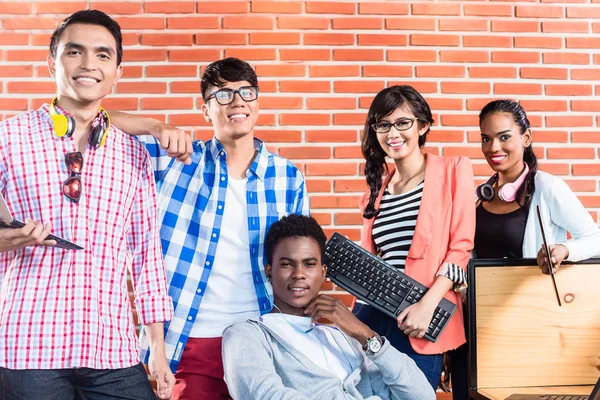 Group of diversity college students — Stock Photo, Image