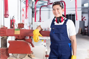 Kore ahşap marangoz Atölyesi ile gördüm