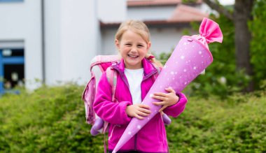 Okulun ilk günü, öğrenci 