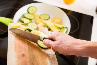 Vegan hazırlanması pan kızartma mutfak 
