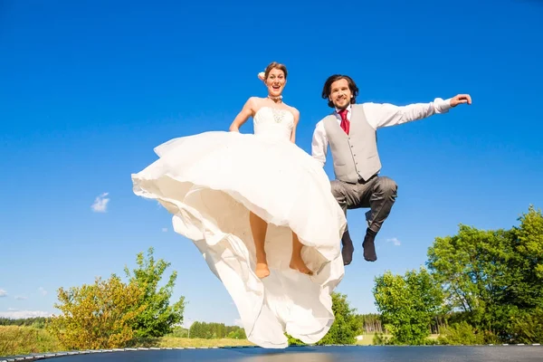 Sposa nuziale e sposo — Foto Stock