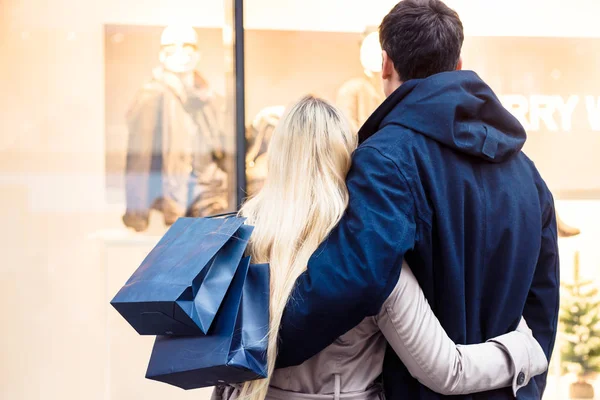 Çift pencere alışveriş