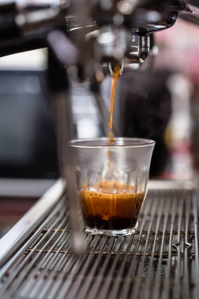 Detalj av brygga espresso — Stockfoto