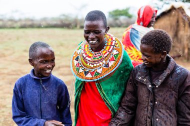 Massai kabile Aile - çocuk ve kocası ile anne
