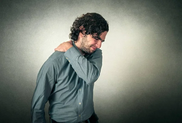 Man heeft een pijn in de onderrug — Stockfoto