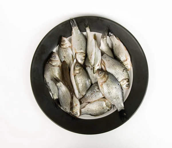 Karpfenfisch auf dem Teller — Stockfoto