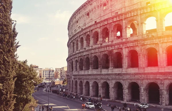 Vista sobre Coliseu em Roma — Fotografia de Stock