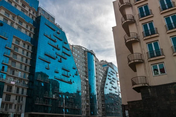 Edificio de apartamentos residenciales. Batumi. Georgia — Foto de Stock