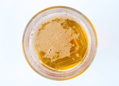 Bir bardak bira. Üst görünüm