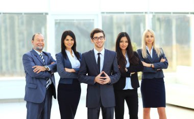 Yönetmen ve iş ekibi office arka plan